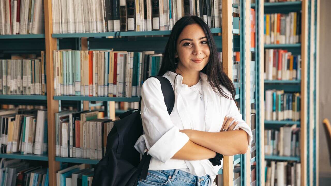 Becas Adriano para estudiantes de Andalucía