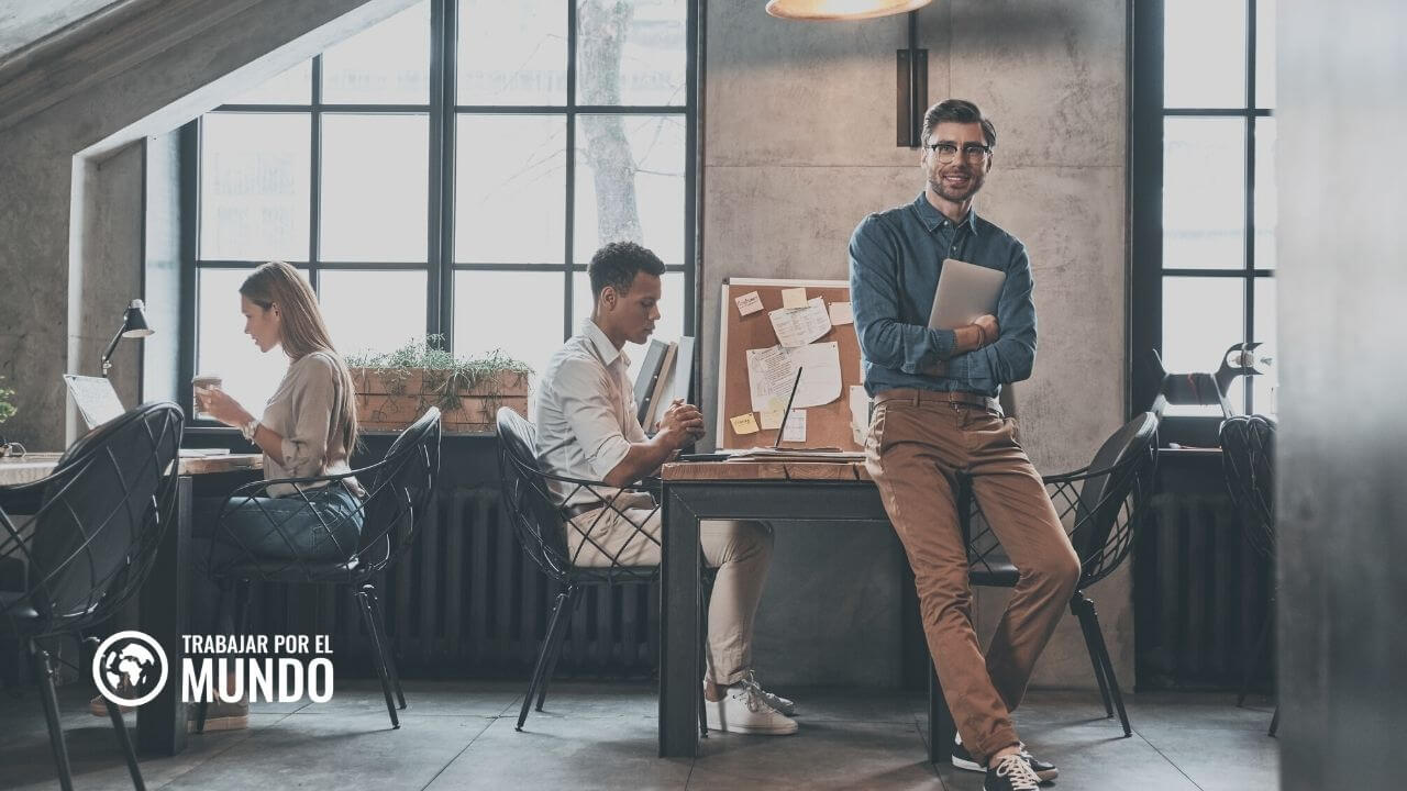 ¿Cómo crear un portafolio en LinkedIn?