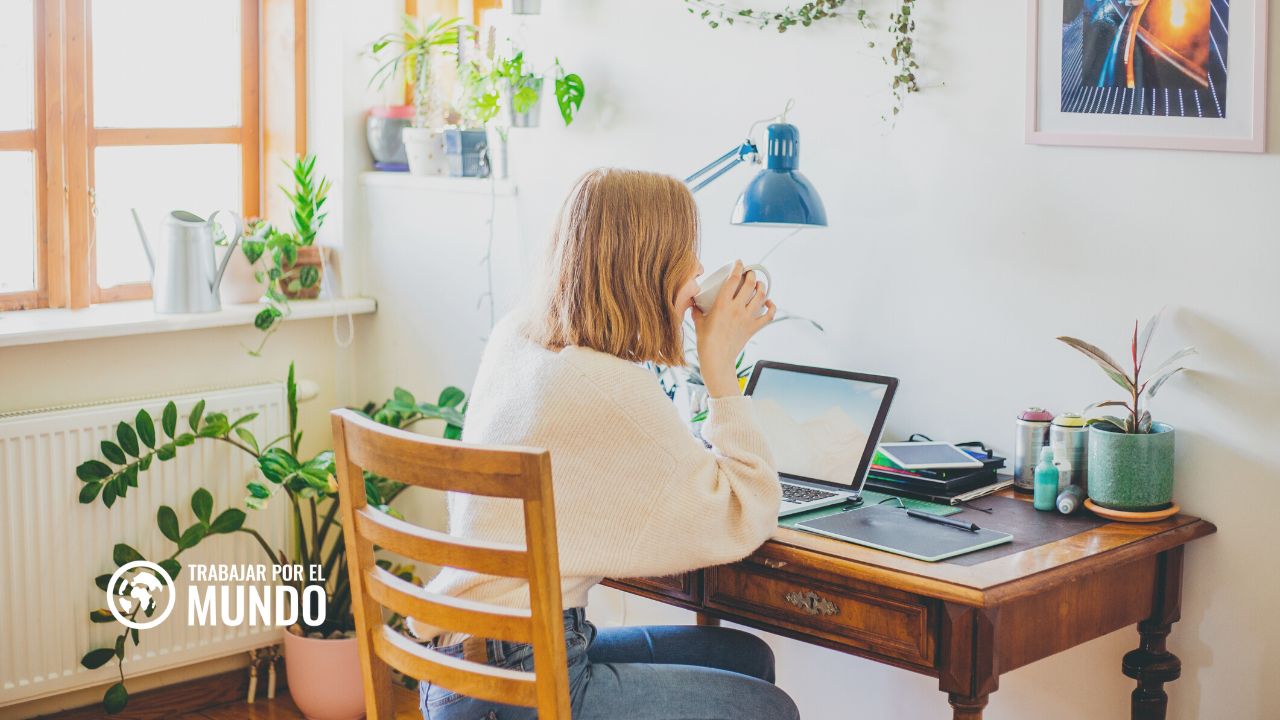 Tomedes: Qué es y cómo usarlo para conseguir un empleo de traductor