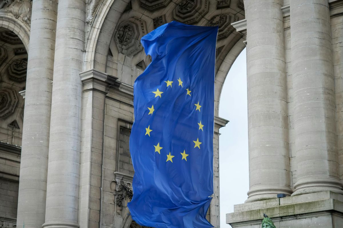 cursos de inglés GRATIS eu academy