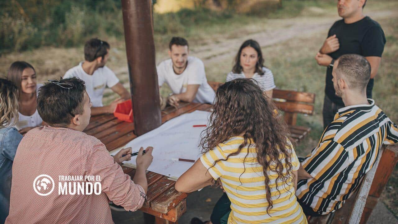 Empleo juvenil en centros de I+D y Universidades