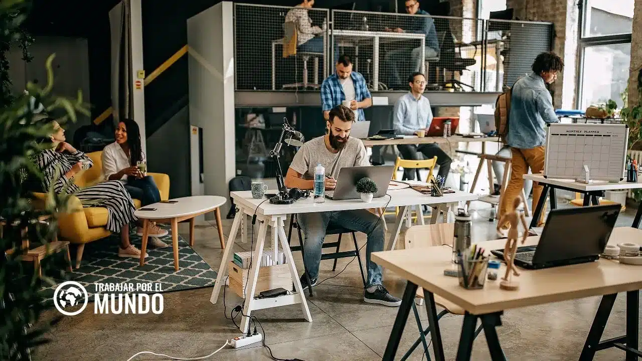 Se Buscan profesionales para Convertirse en Expertos en Marketing Digital 👩‍💻 Se Buscan profesionales para Convertirse en Expertos en Marketing Digital