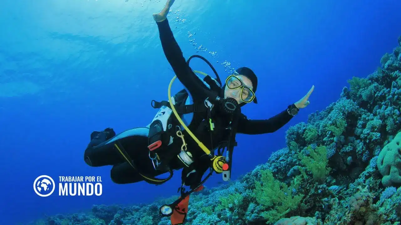 Destinos para trabajar como instructor de buceo