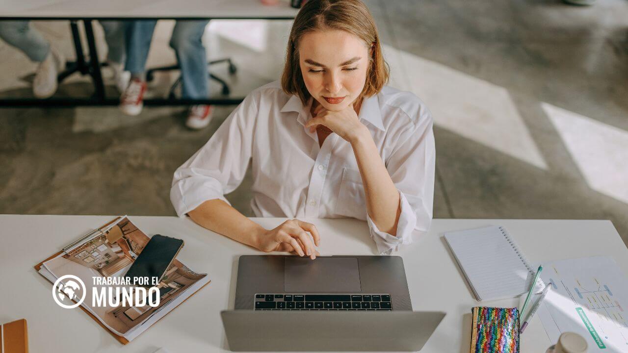 crear un CV con ChatGPT