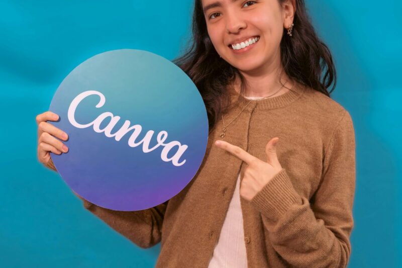 Canva está contratando personal