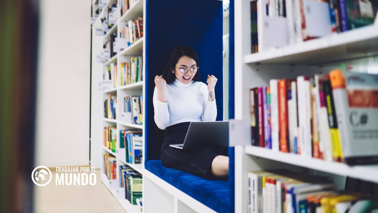 ¿Por qué Coursera Plus? La clave del éxito hoy en día donde hay tanta competencia, es la formación continua. Esto no es nada nuevo, si estás actualziado, al día, vas a tener mas posibilidades de acceder a mas o mejores oportunidades laborales. coursera plus descuento