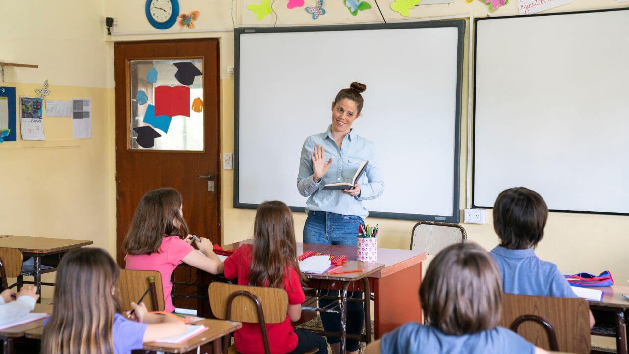 Ejemplo de currículum para profesor primaria