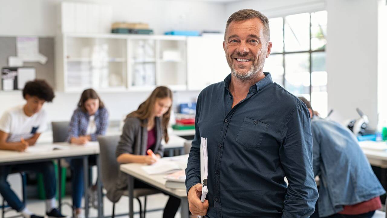 Ejemplo de currículum para profesor secundaria
