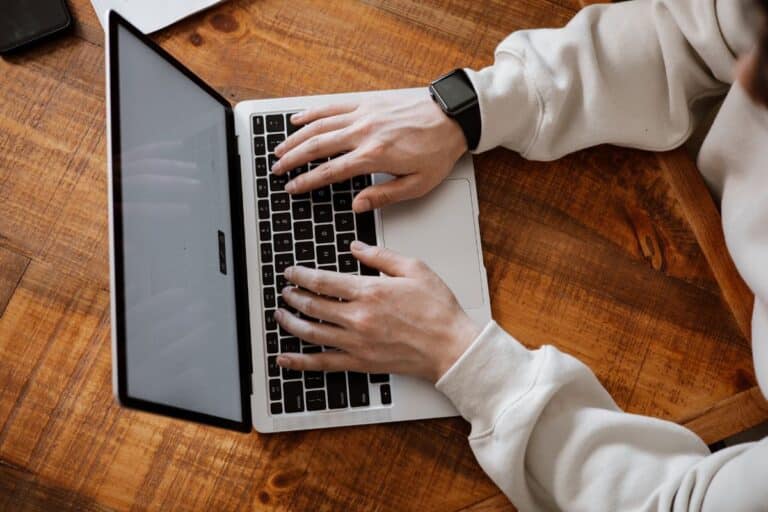 Prompt de ChatGPT para adaptar tu CV a un empleo internacional