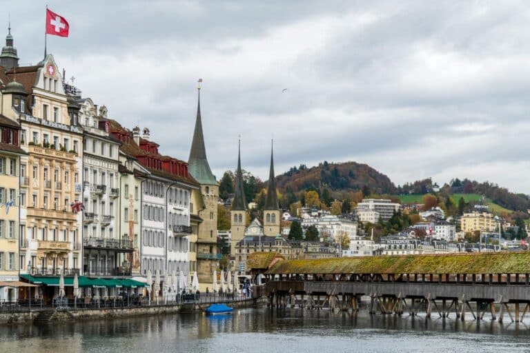 trabajos sin alemán ni francés en Suiza