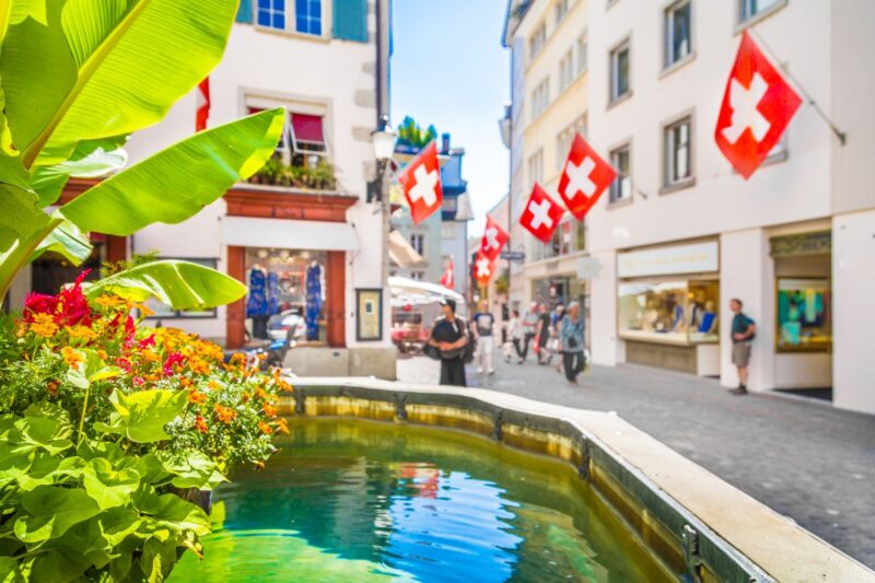 impuestos en Suiza