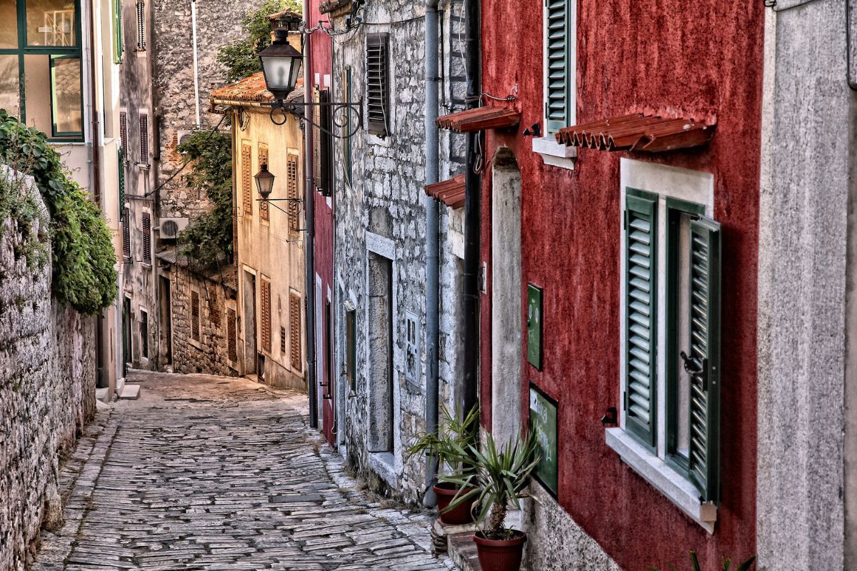 ayuda de 25000 euros para comprar casa en Croacia