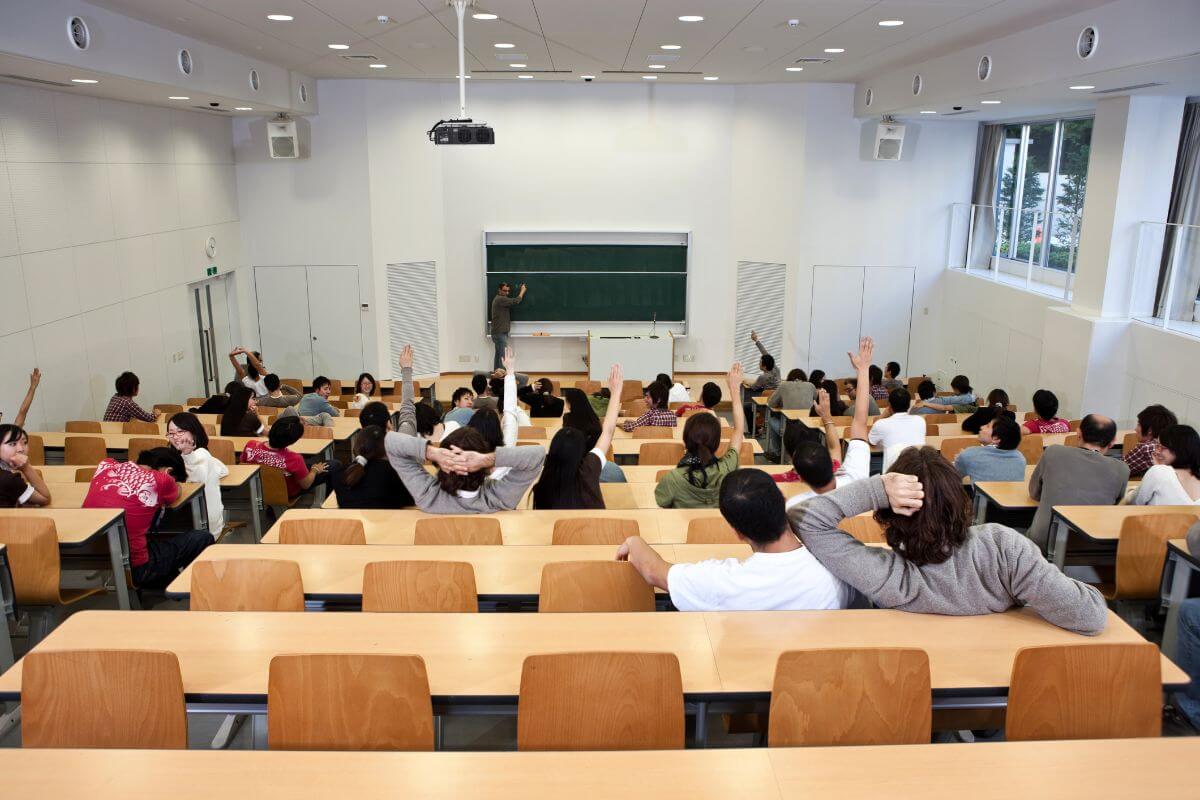 becas mec estudiar en españa