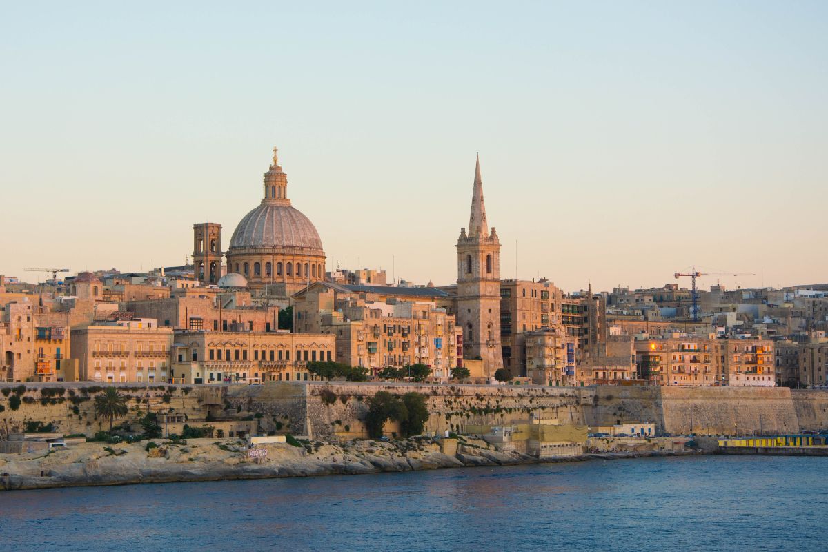 ACE English Malta
